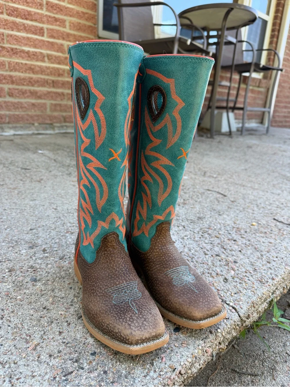 Kids 2M twisted X boots